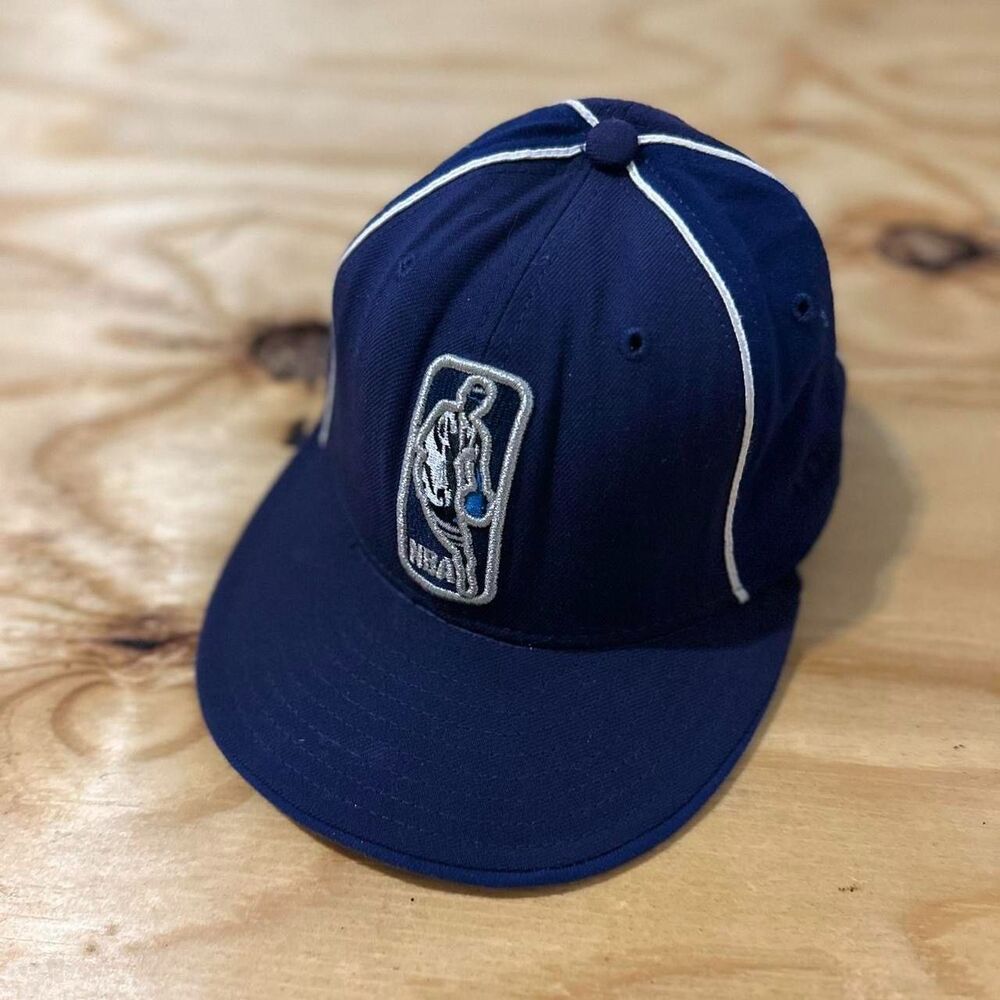 New Era Dallas Mavericks NBA Fitted Hat